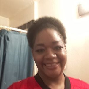 Meet your Posher, Debra